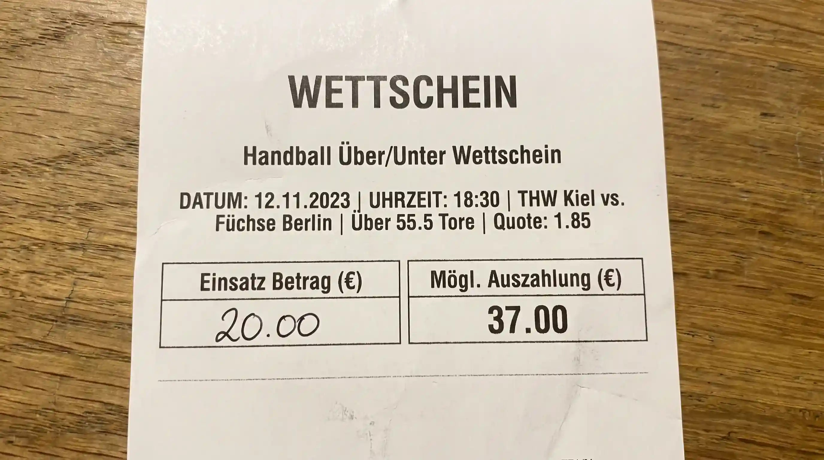 Handball Über/Unter Wettschein Beispiel mit Einsatz und Auszahlungsberechnung